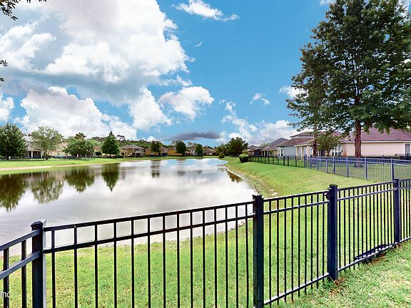 3rd image of 4616 GOLF BROOK Road