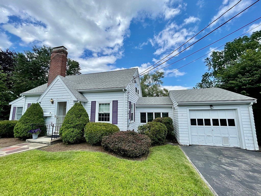 35 Kendall Park, Waltham, MA 02451 Zillow