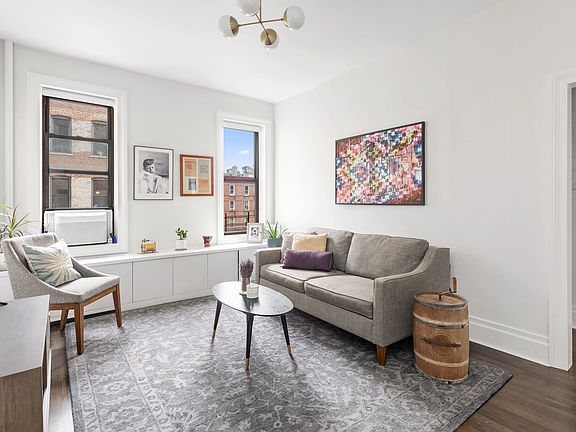 2nd image of 425 Prospect Pl APT 3J