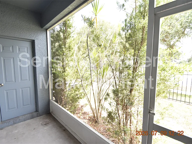 13121 Kings Crossing Dr — Photo 32