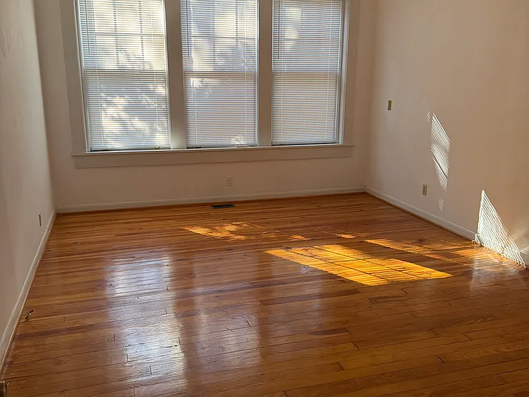 207 Country Club Blvd #C — Photo 6