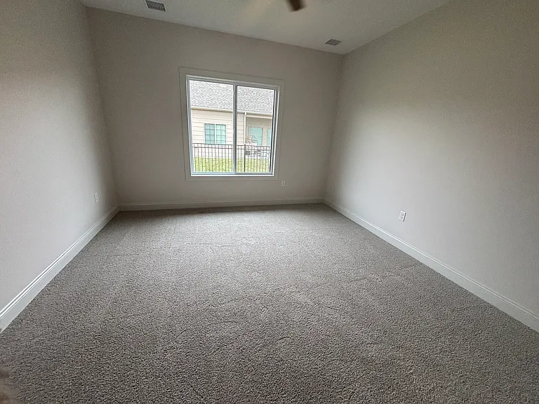 127 N Sheridan Ave — Photo 14