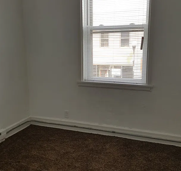 720 1/2 Laurel St — Photo 10