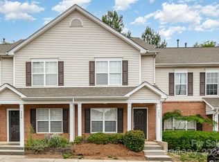 3063 Golden Dale Ln, Charlotte, NC 28262