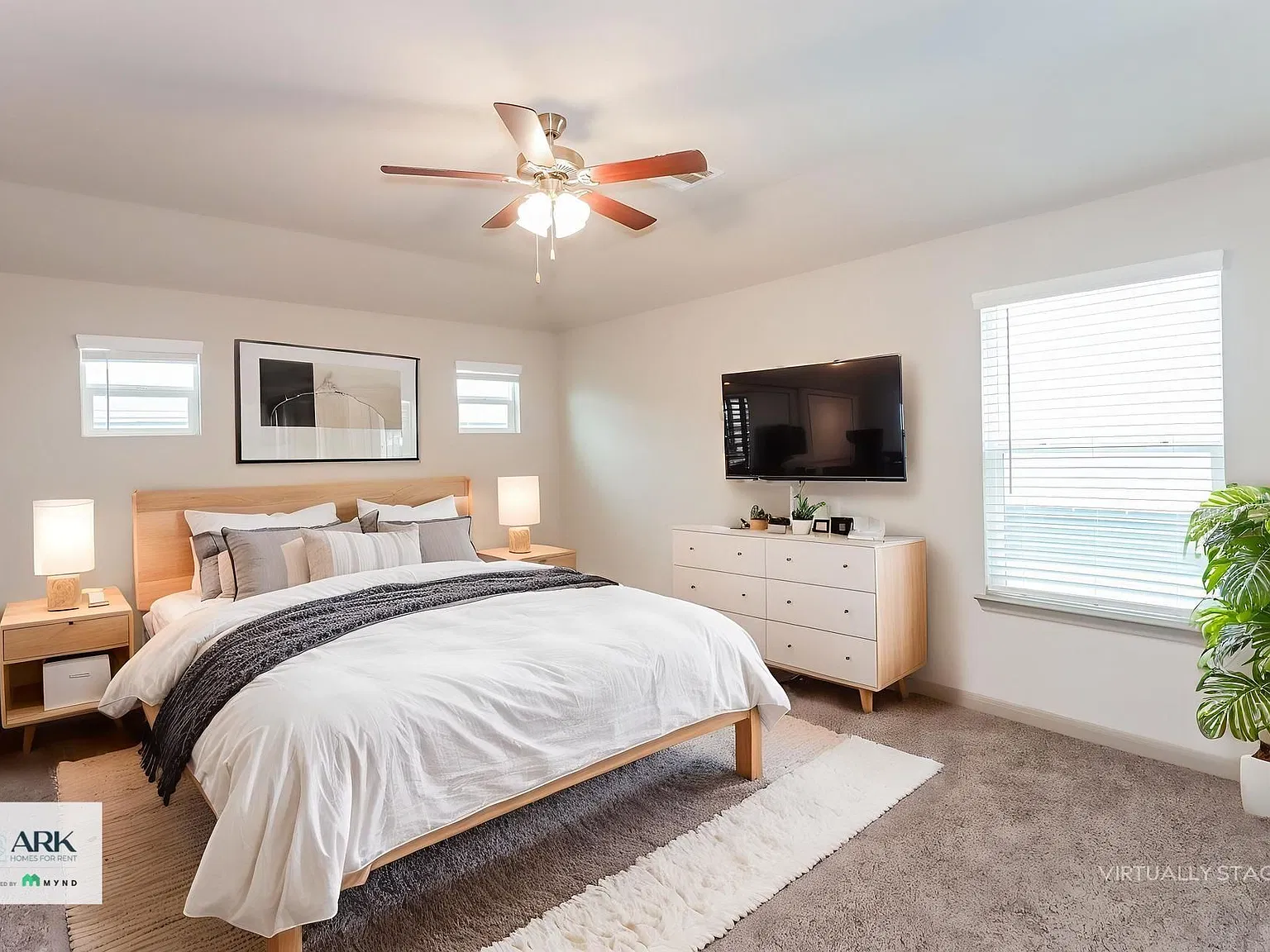 4 bed, 3.5 bath, 2064 sqft, $2,465 — Photo 4