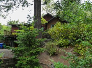 3203 SW Spring Garden St, Portland, OR 97219