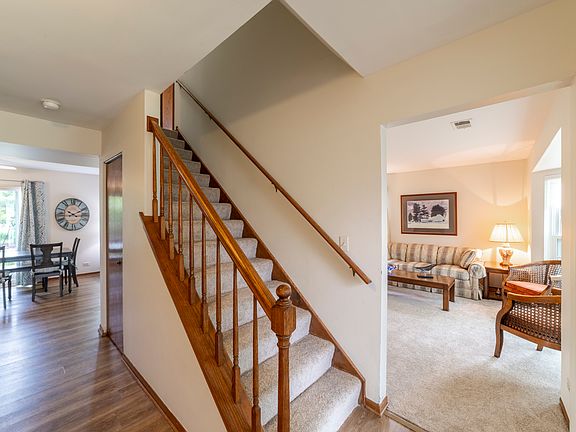 3rd image of 1849 Pastoral Ln