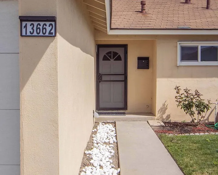 13662 Riata St — Photo 32