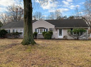 14 Richard Rd, Edison, NJ 08820