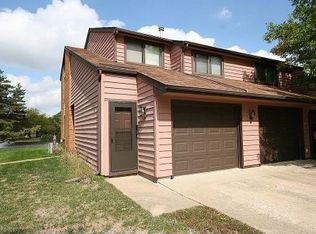2107 Harbortown Cir, Champaign, IL