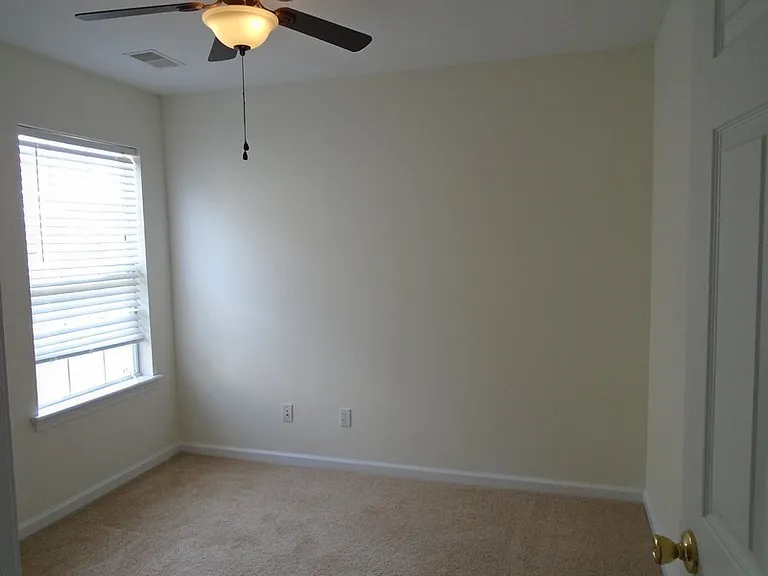 153 Pickett Creek Ln — Photo 19
