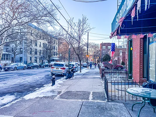 Rented by Gravity Real Estate Advisors | media 20