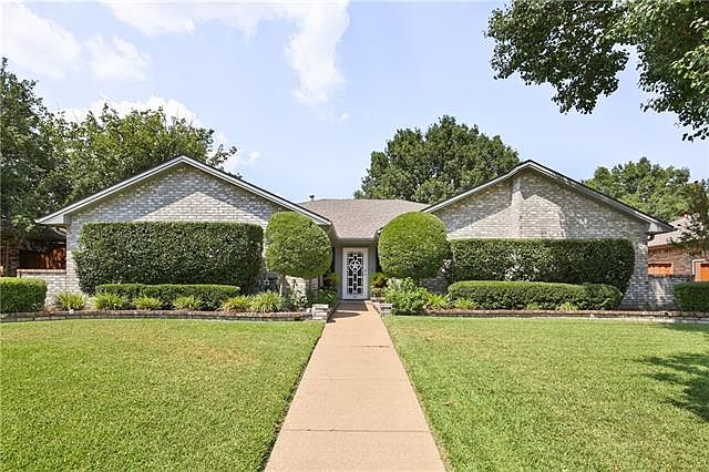 1st image of 2505 Buttercup Dr