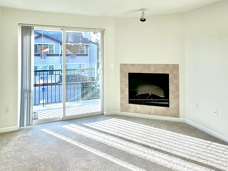NW 185th Ave — Photo 3