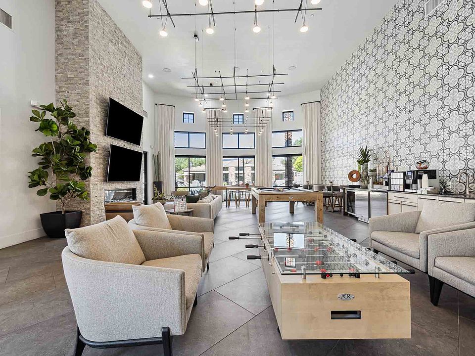 Zone Luxe, Glendale, AZ, Clubhouse