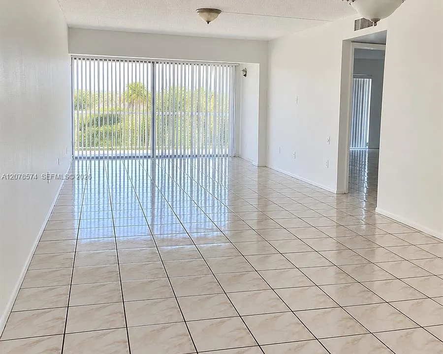 9280 Fontainebleau Blvd #502