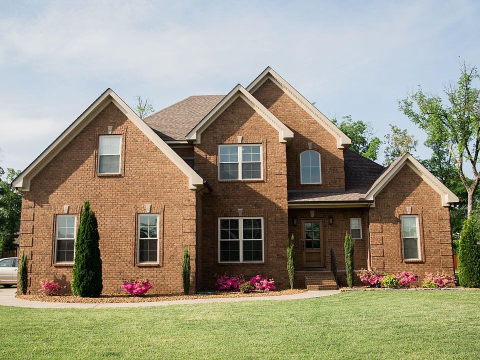 1st image of 203 Sweet Bay Ct