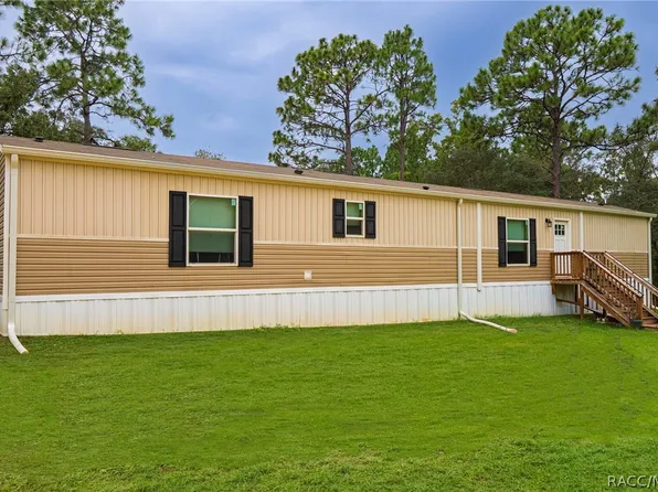 6556 S Lima Ave, Homosassa, FL 34446