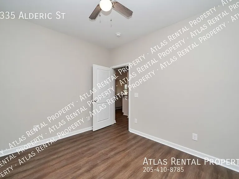 4335 Alderic St — Photo 12