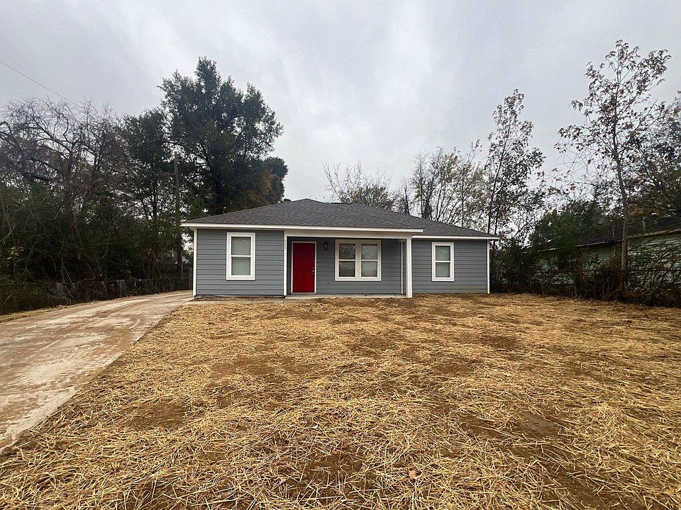 1st image of 605 Howard Dr