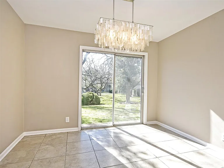 100 Lido Cir #G2 — Photo 12