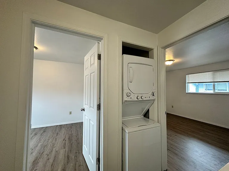 2605 SW Pickford St #101 — Photo 8