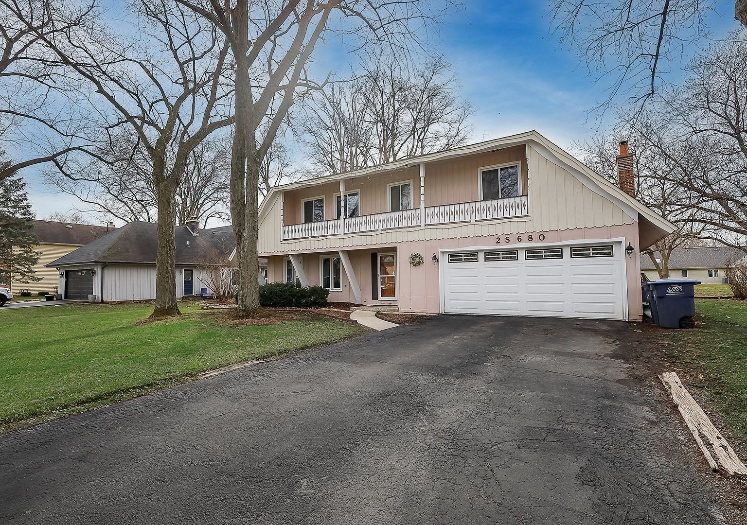2S680 Cree Ln, Wheaton, IL 60189 Zillow