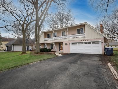 2S680 Cree Ln, Wheaton, IL, 60189