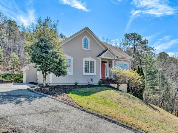 4059 Overlook Trail Dr, Roanoke, VA 24018