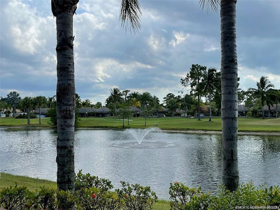 1st image of 500 NW Boundary Dr