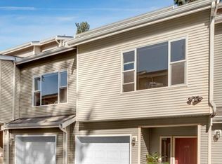 7123 NE 175th St UNIT 102, Kenmore, WA 98028