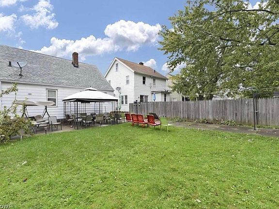 4th image of 5421 Vandalia Ave