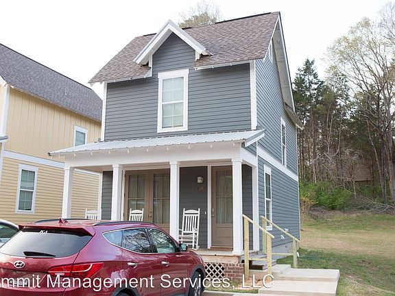 2nd image of 703 S 19th St Unit 109