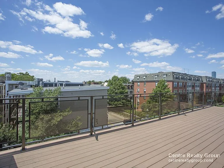 339 D St #5D — Photo 14