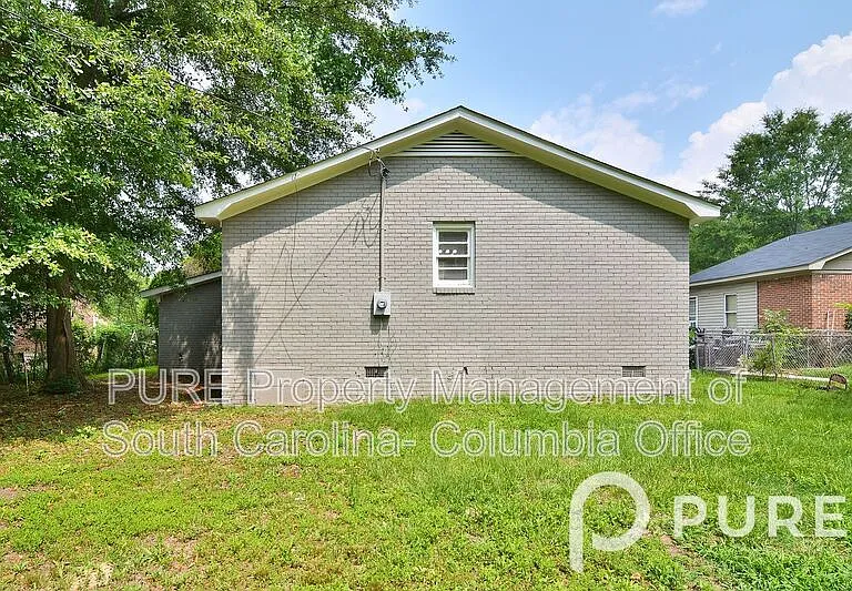 2628 Windy Dr — Photo 6