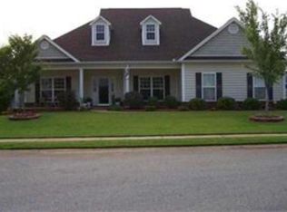 100 Lovorn Cir, Warner Robins, GA 31088