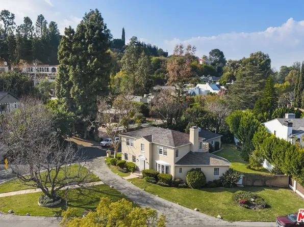 3920 Longridge Ave, Sherman Oaks, CA 91423