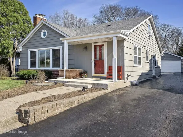 923 S Quincy St, Hinsdale, IL 60521