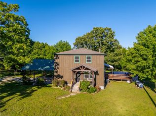 4038 Hickenbottom Rd, Harrison, AR 72601