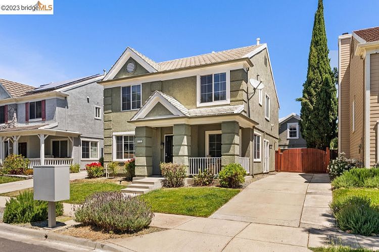 1st image of 1171 Arlington Way