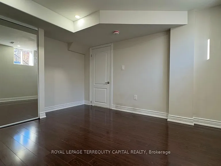 7427 Allspice Trl #LOWER — Photo 14