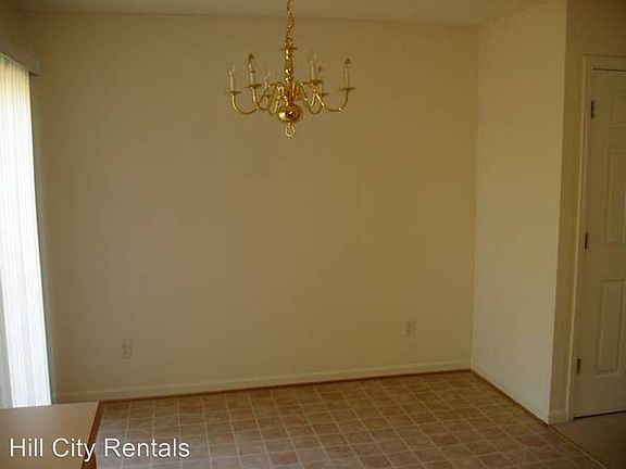 4th image of 6024 Igloe Dr APT 11