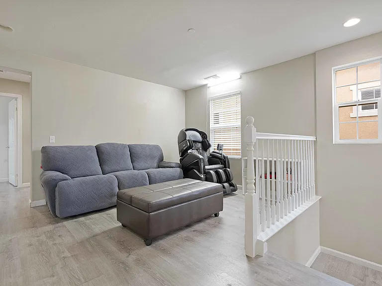 1224 Los Olivos St — Photo 11