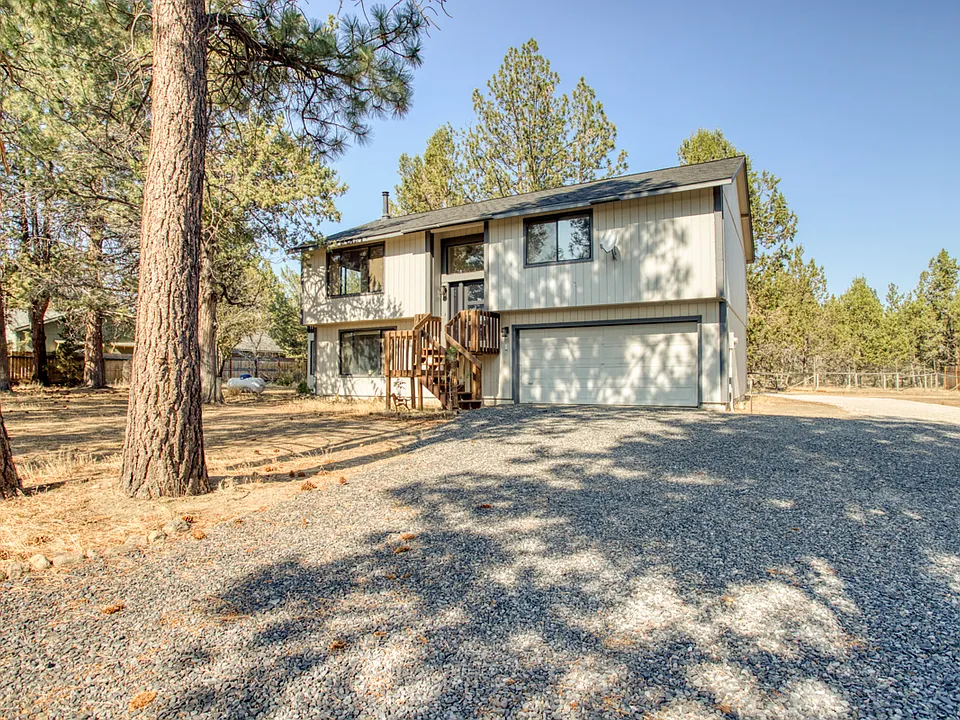 16914 Ponderosa Cascade Dr #1