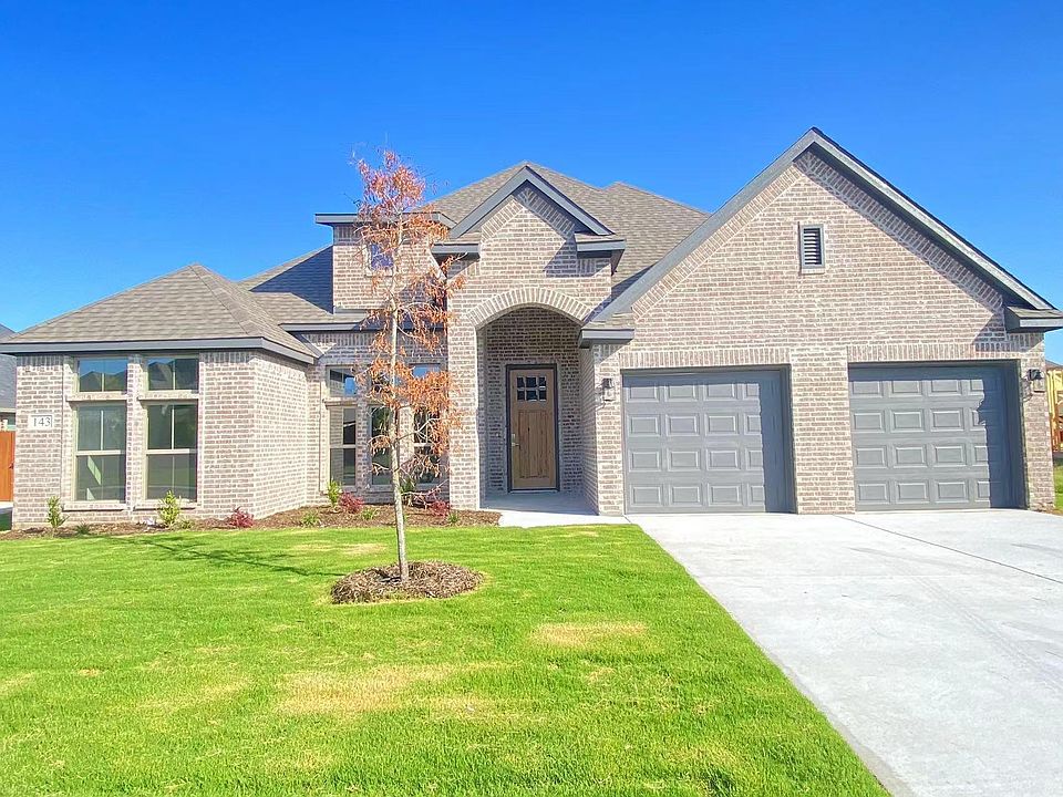 1st image of 143 Melbourne Dr