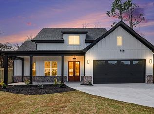 1031 Grayson Hwy, Lawrenceville, GA 30045