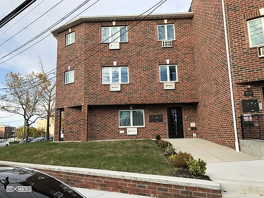 Rented by Citi Habitats | media 8