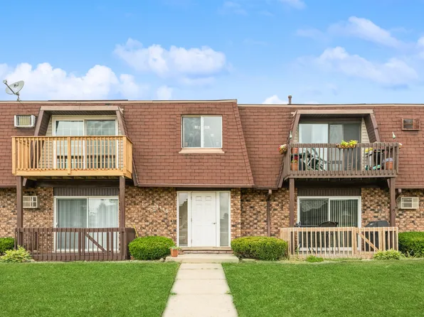 1115 Shagbark Rd APT 2D, New Lenox, IL 60451