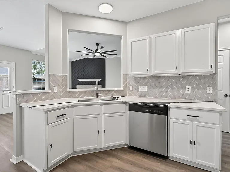 16311 Yabbie Dr — Photo 14