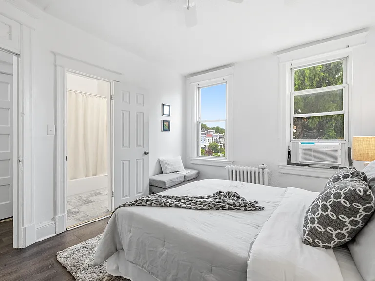 3310 Warder St NW — Photo 11